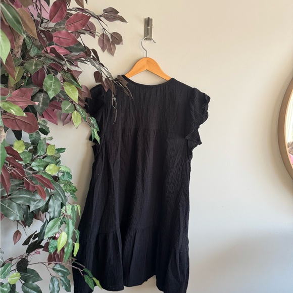 Denver Hayes Black Mini Dress - Picture 6 of 6